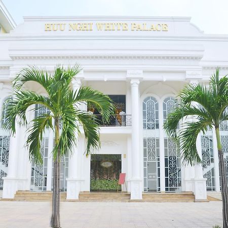 Huu Nghi Hotel Quang Tri Khe Sanh Exterior photo