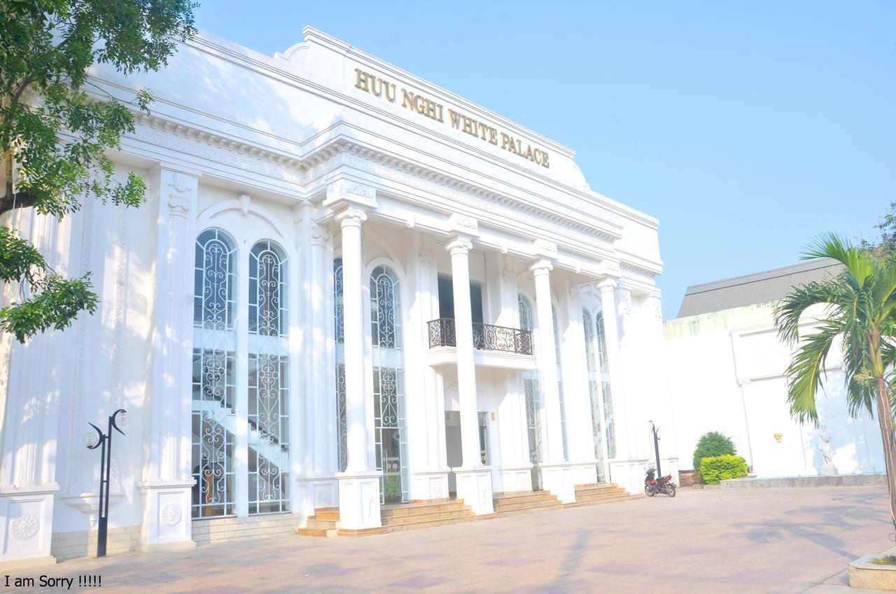 Huu Nghi Hotel Quang Tri Khe Sanh Exterior photo